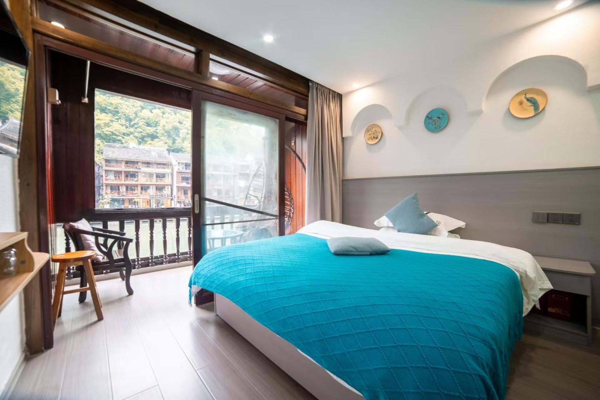 Fenghuang Ancient Town Lazy Cat Riverside Inn Εξωτερικό φωτογραφία