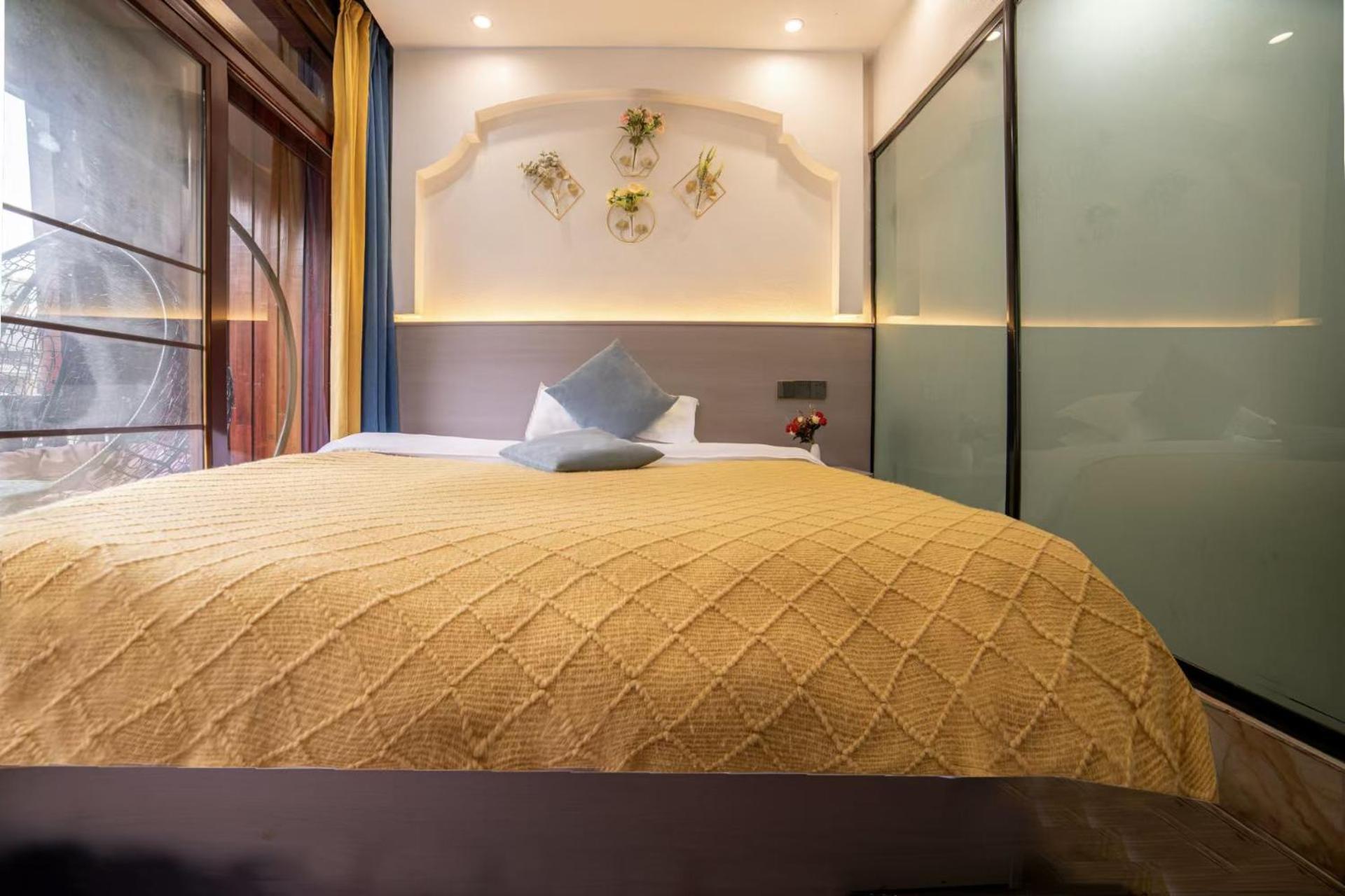 Fenghuang Ancient Town Lazy Cat Riverside Inn Εξωτερικό φωτογραφία