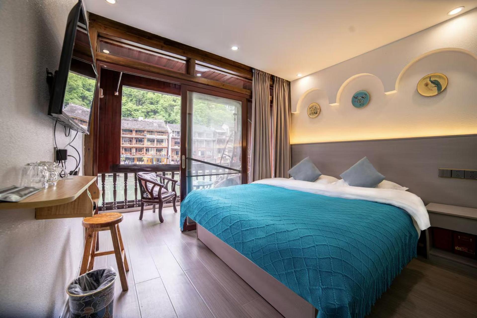 Fenghuang Ancient Town Lazy Cat Riverside Inn Εξωτερικό φωτογραφία